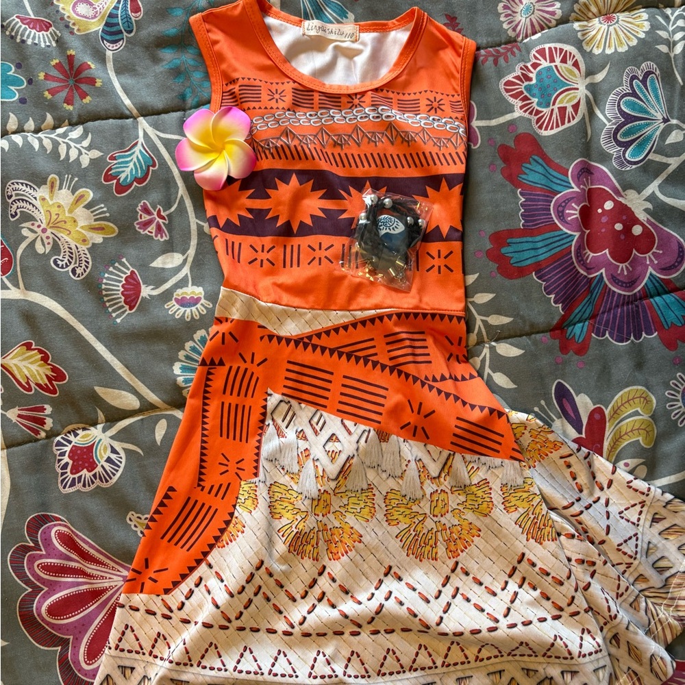 Disney Moana Polynesian Style Dress with necklace and hair flower
